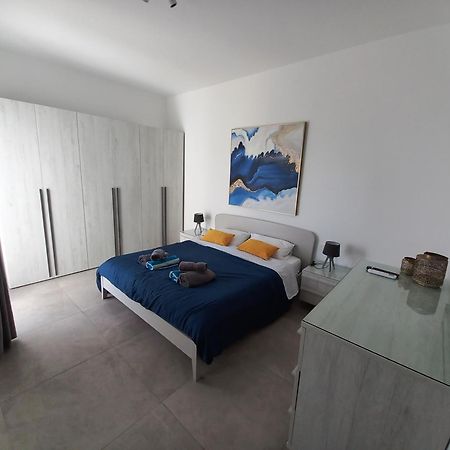 Yellow Hill Penthouse Zebbug  Exterior photo